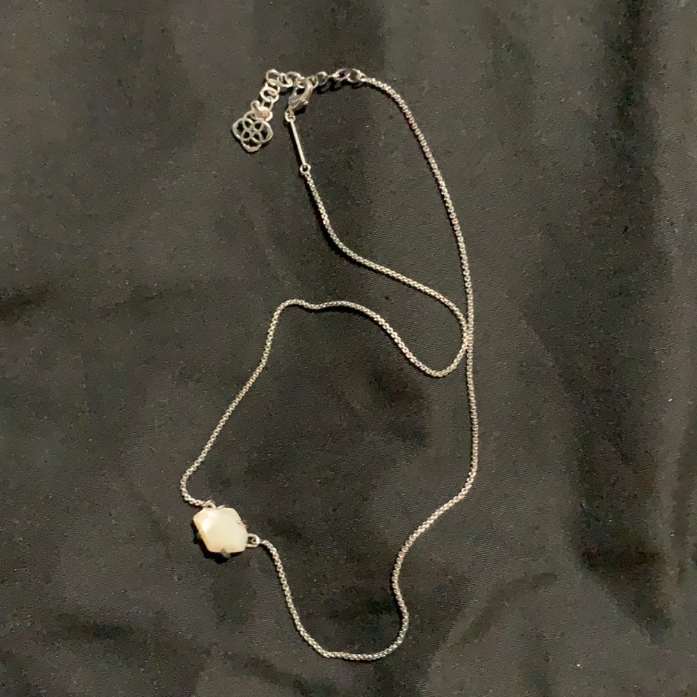 Silver Kendra Scott necklace